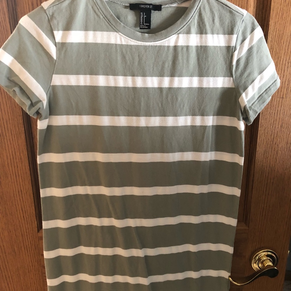 Forever 21 t-shirt dress